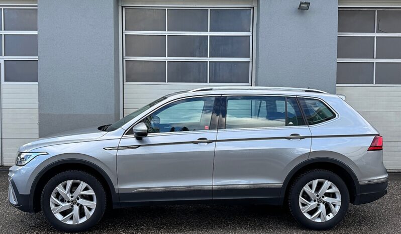 VW Tiguan 1,5 TSI Allspace DSG *7-SITZER* full