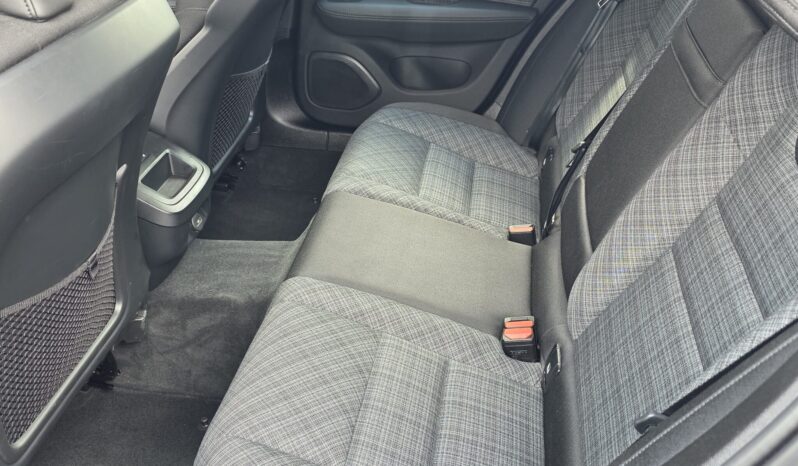 Volvo V60 B4 Core Aut. full