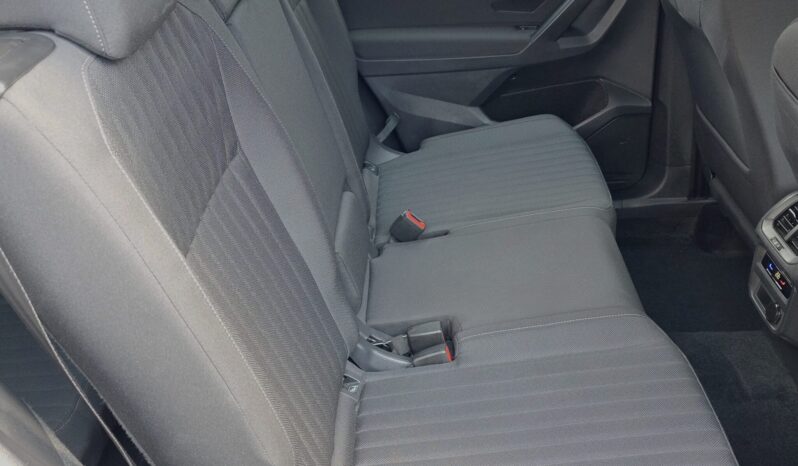 VW Tiguan 1,5 TSI Allspace DSG *7-SITZER* full