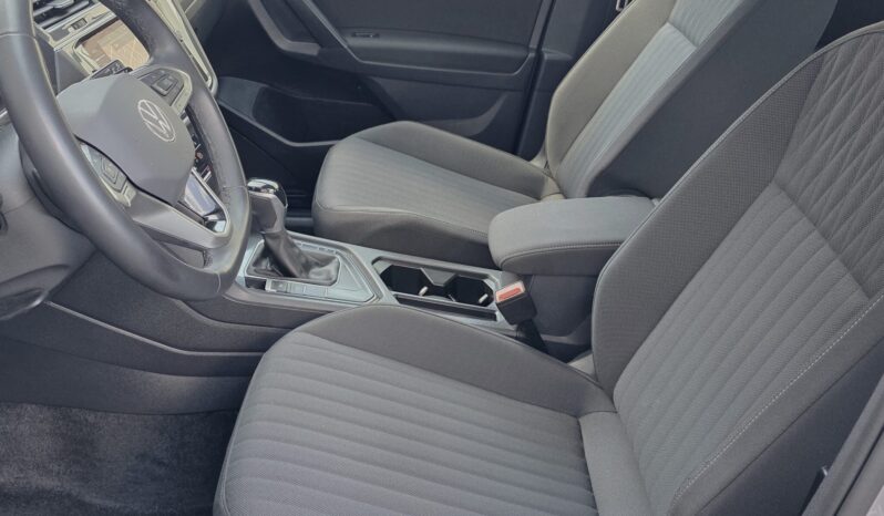 VW Tiguan 1,5 TSI Allspace DSG *7-SITZER* full
